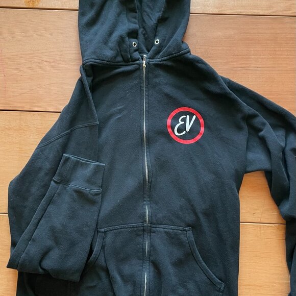 Cool Eddie Vedder Tour Hoodie With Guitar Illustration - Picture 3 of 3